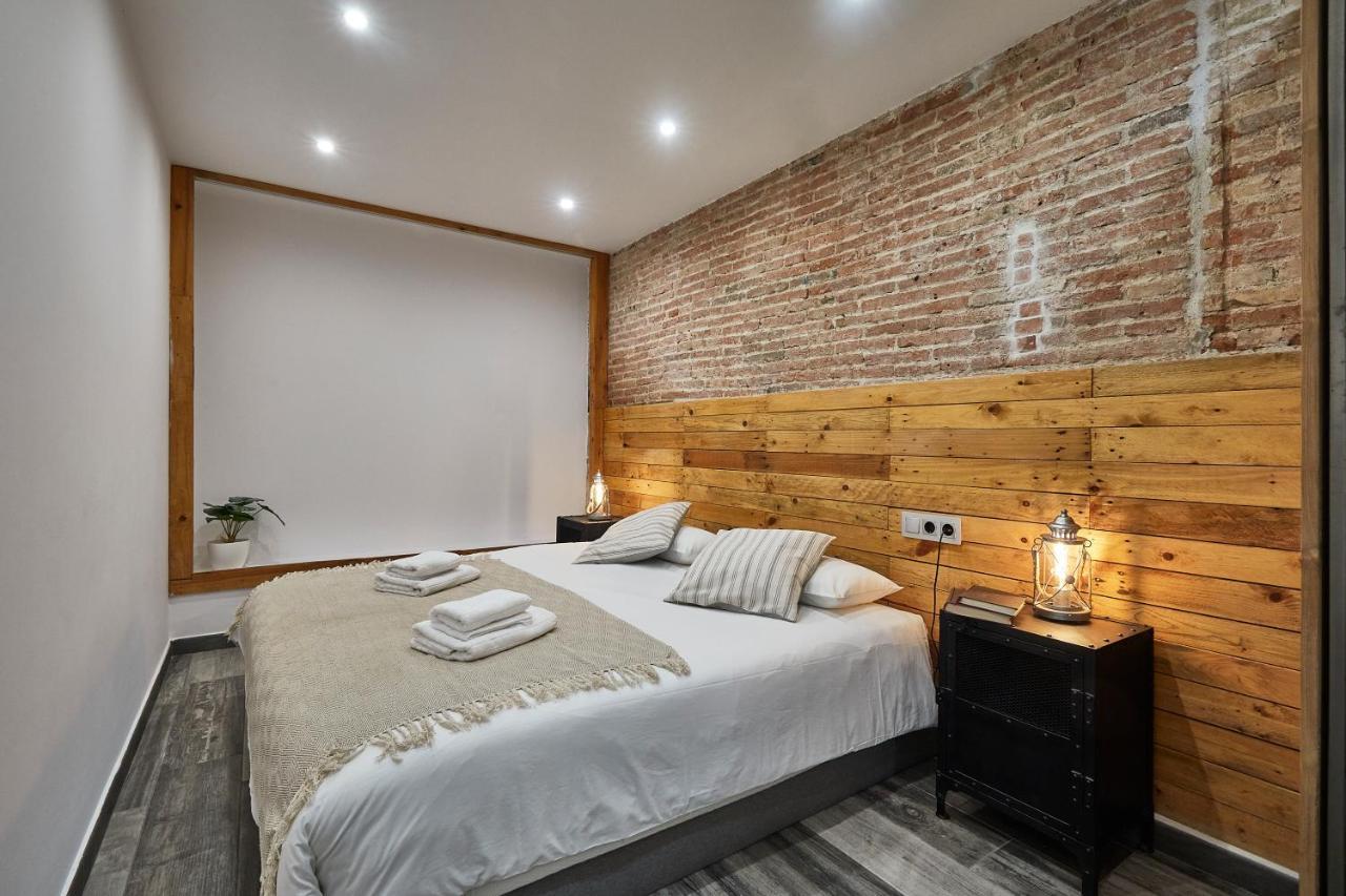 شقة Bbarcelona Duplex Poble Sec المظهر الخارجي الصورة